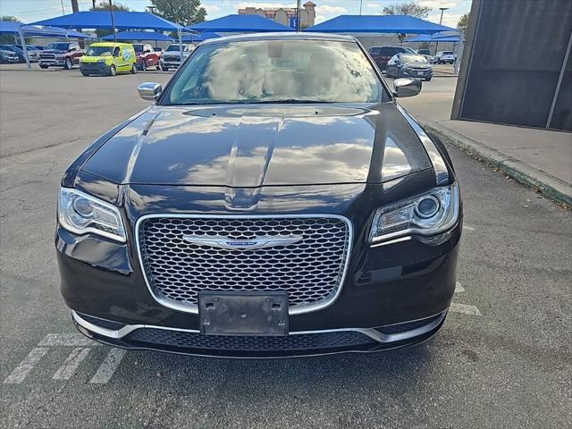 2019 Chrysler 300 Touring