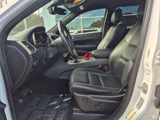 2017 Jeep Grand Cherokee Limited 4x4 2017 Jeep Grand Cherokee Limited 4x4