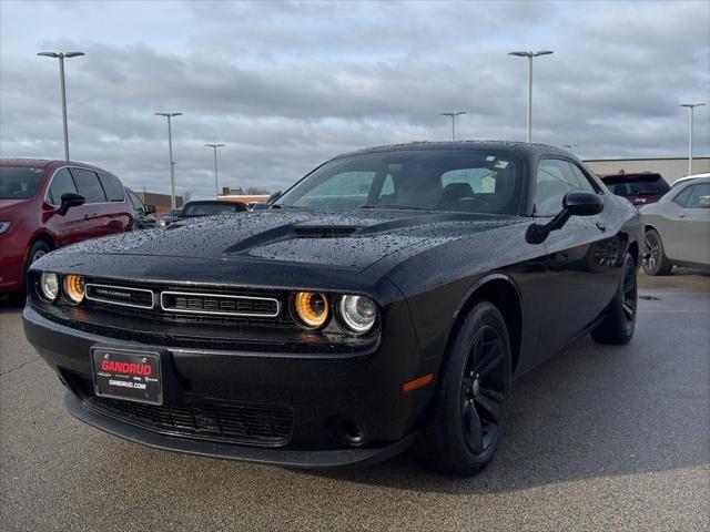 2016 Dodge Challenger SXT