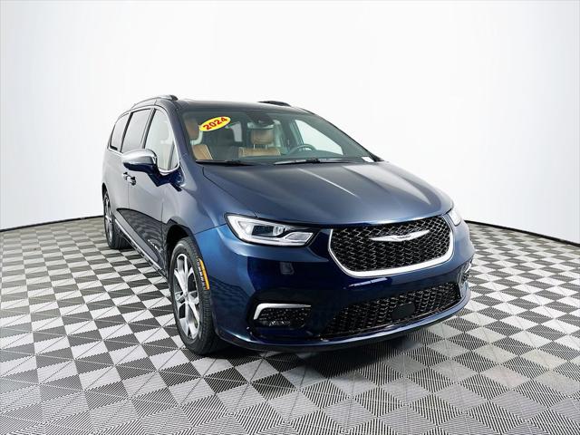 2024 Chrysler Pacifica Pinnacle AWD 2024 Chrysler Pacifica Pinnacle AWD