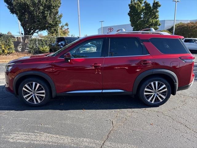 2022 Nissan Pathfinder Platinum 4WD
