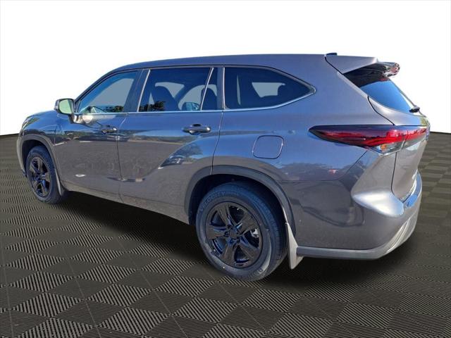 2024 Toyota Highlander LE 2024 Toyota Highlander LE