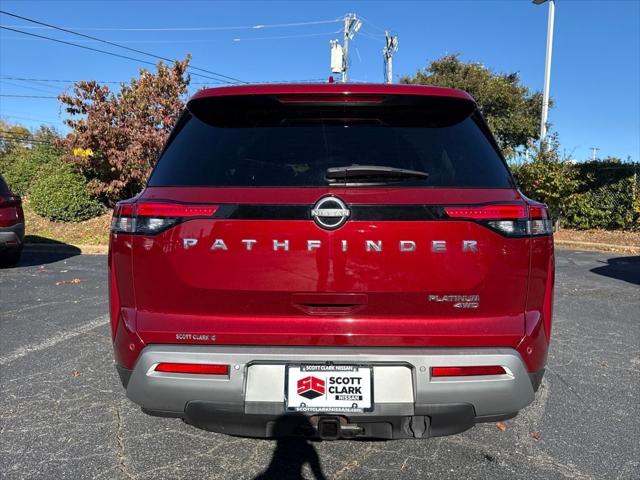 2022 Nissan Pathfinder Platinum 4WD