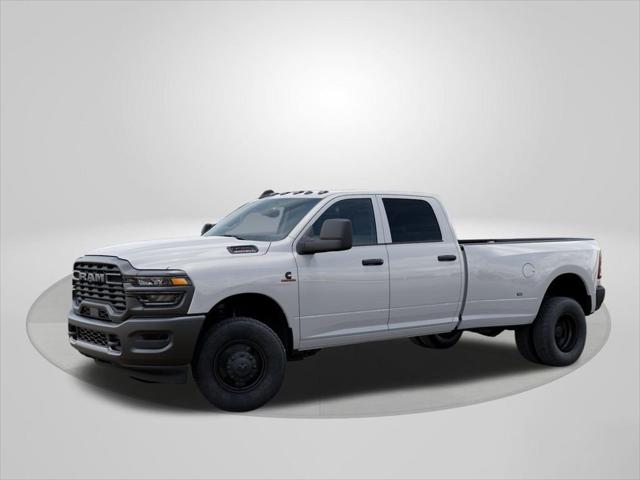 2026 RAM Ram 3500 RAM 3500 TRADESMAN CREW CAB 4X4 8 BOX