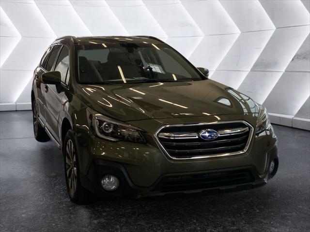 2018 Subaru Outback 3.6R Touring 2018 Subaru Outback 3.6R Touring