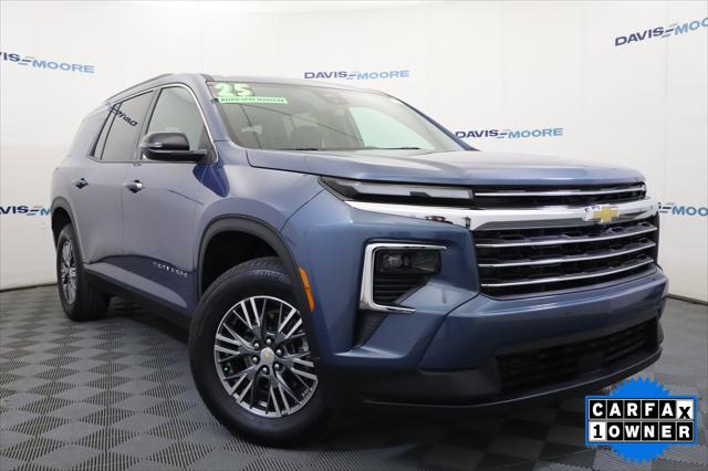 2025 Chevrolet Traverse FWD LT