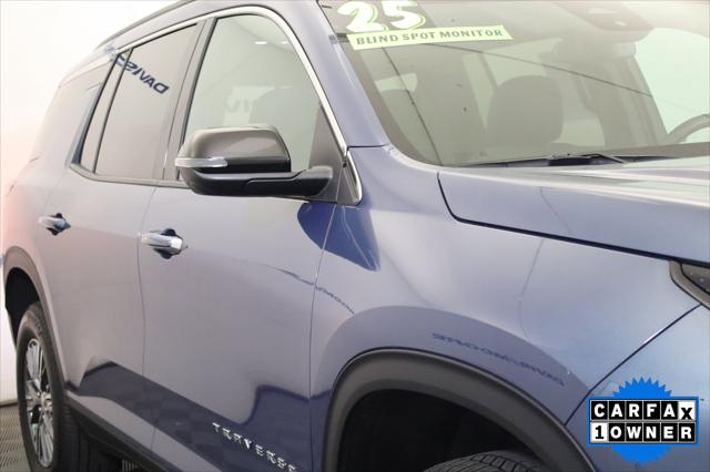 2025 Chevrolet Traverse FWD LT