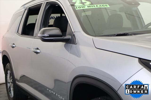 2025 Chevrolet Traverse FWD LT