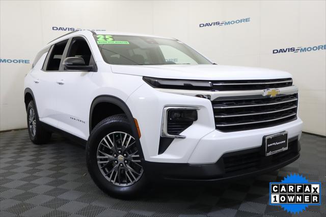 2025 Chevrolet Traverse FWD LT