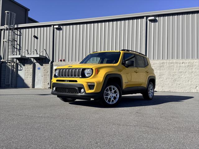 2023 Jeep Renegade Latitude 4x4 2023 Jeep Renegade Latitude 4x4