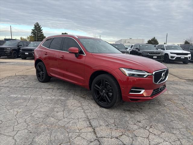 2019 Volvo XC60 Hybrid T8 Momentum 2019 Volvo XC60 Hybrid T8 Momentum