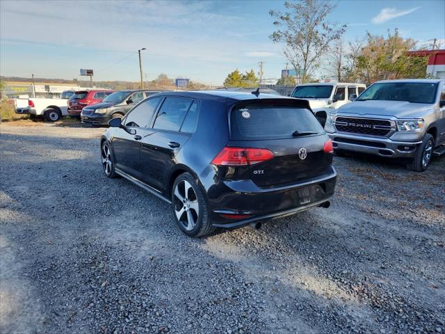 2015 Volkswagen Golf GTI 2.0T SE 4-Door 2015 Volkswagen Golf GTI 2.0T SE 4-Door
