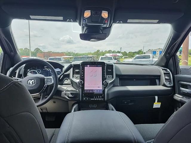 2025 RAM 2500 Big Horn Crew Cab 4x4 64 Box