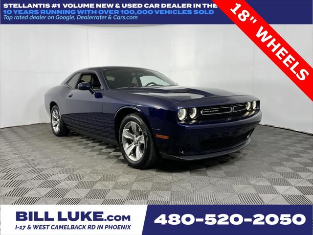2016 Dodge Challenger SXT 2016 Dodge Challenger SXT
