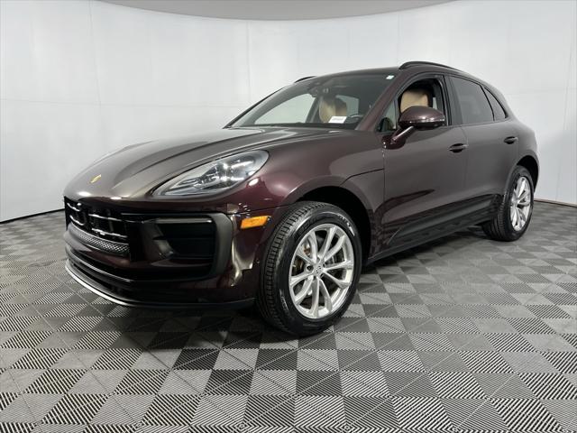 2023 Porsche Macan Base 2023 Porsche Macan Base