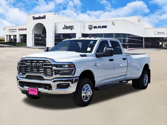 2026 RAM Ram 3500 RAM 3500 TRADESMAN CREW CAB 4X4 8 BOX
