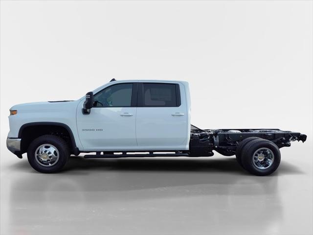 2026 Chevrolet Silverado 3500HD Chassis LT