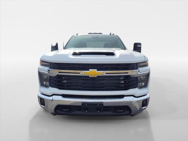 2026 Chevrolet Silverado 3500HD Chassis LT