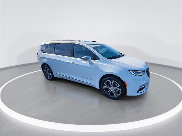 2024 Chrysler Pacifica Pinnacle AWD 2024 Chrysler Pacifica Pinnacle AWD