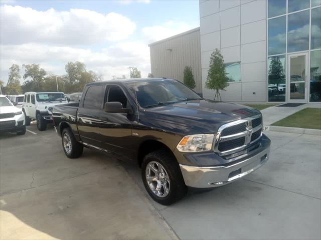 2021 RAM 1500 Classic Tradesman Crew Cab 4x4 57 Box 2021 RAM 1500 Classic Tradesman Crew Cab 4x4 57 Box