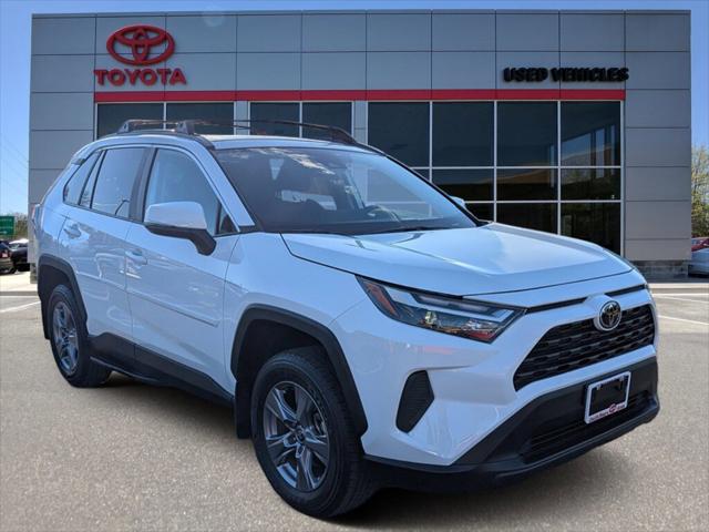 2025 Toyota RAV4 XLE 2025 Toyota RAV4 XLE