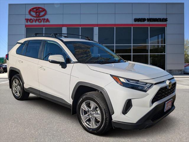 2025 Toyota RAV4 XLE 2025 Toyota RAV4 XLE