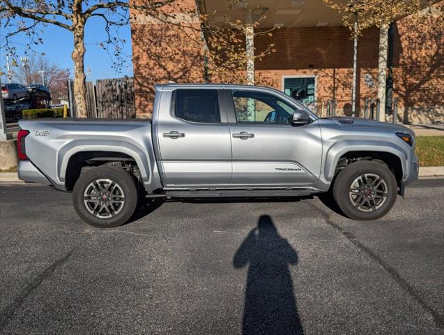 2025 Toyota Tacoma Hybrid TRD Sport 4WD
