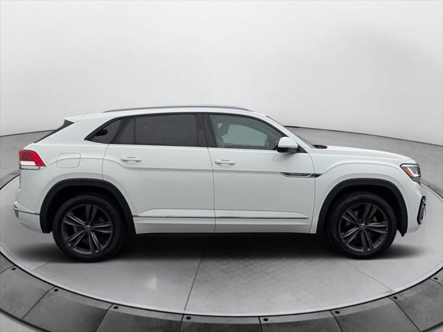 2020 Volkswagen Atlas Cross Sport 3.6L V6 SE w/Technology R-Line 2020 Volkswagen Atlas Cross Sport 3.6L V6 SE w/Technology R-Line