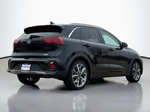 2020 Kia Niro Touring 2020 Kia Niro Touring