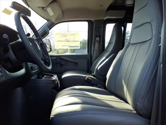2025 Chevrolet Express Cargo Van RWD 2500 Regular Wheelbase WT
