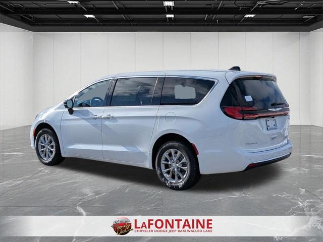 2026 Chrysler Pacifica PACIFICA LIMITED AWD