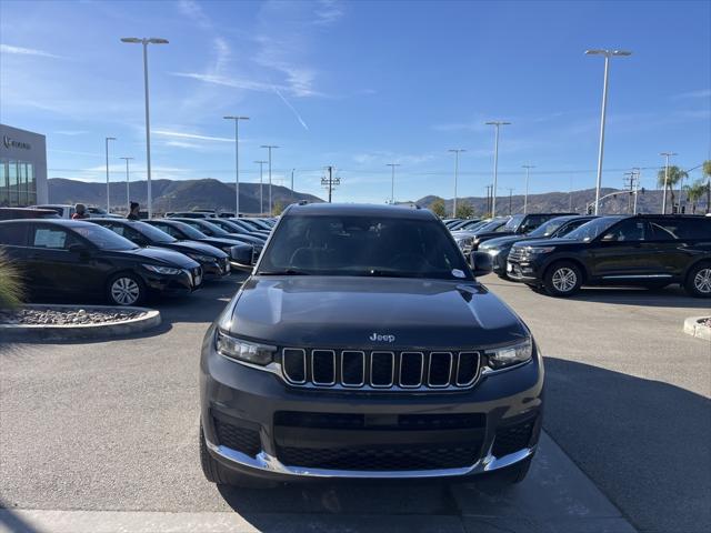 2025 Jeep Grand Cherokee L Laredo X 4x2 2025 Jeep Grand Cherokee L Laredo X 4x2