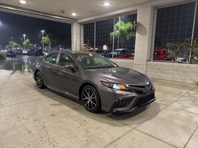 2023 Toyota Camry SE Hybrid 2023 Toyota Camry SE Hybrid