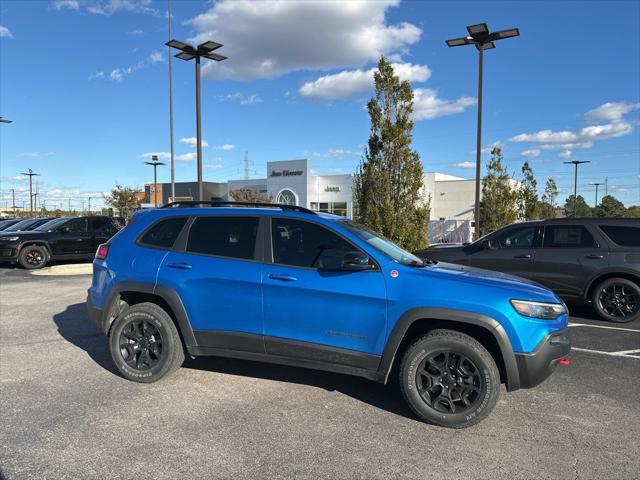 2022 Jeep Cherokee Trailhawk 4x4 2022 Jeep Cherokee Trailhawk 4x4