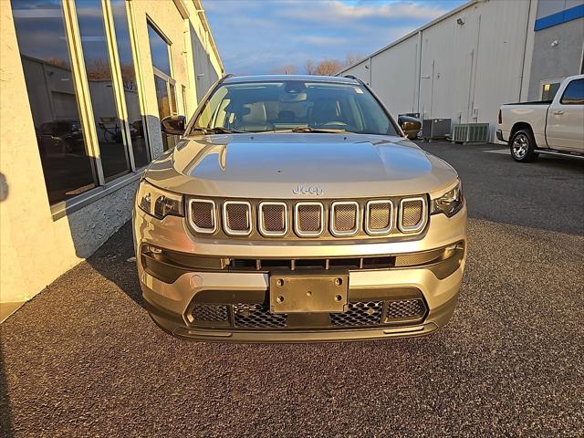 2022 Jeep Compass Latitude Lux 4x4 2022 Jeep Compass Latitude Lux 4x4