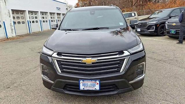 2023 Chevrolet Traverse AWD LT Cloth