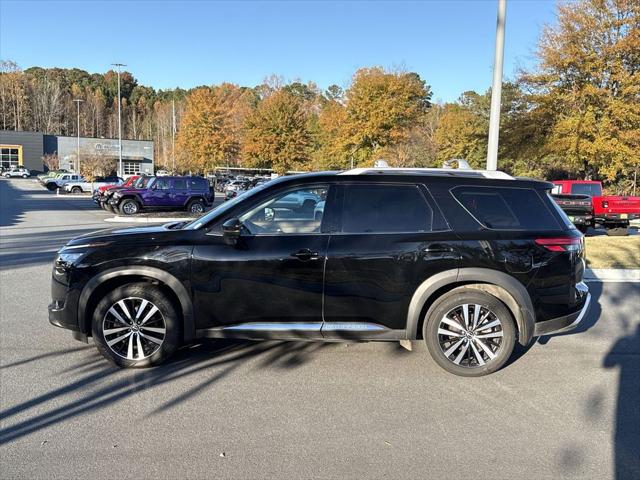 2024 Nissan Pathfinder Platinum FWD 2024 Nissan Pathfinder Platinum FWD