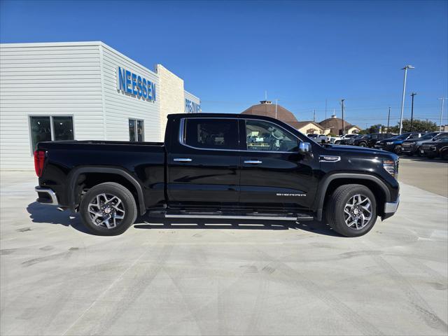 2024 GMC Sierra 1500 2WD Crew Cab Short Box SLT 2024 GMC Sierra 1500 2WD Crew Cab Short Box SLT