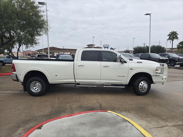 2020 RAM 3500 Laramie Crew Cab 4x4 8 Box 2020 RAM 3500 Laramie Crew Cab 4x4 8 Box