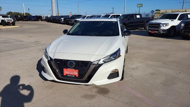 2021 Nissan Altima SR FWD 2021 Nissan Altima SR FWD