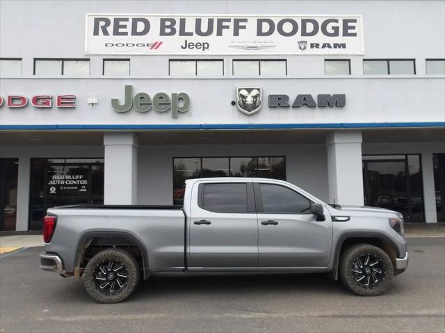 2025 GMC Sierra 1500 4WD Crew Cab Standard Box Pro 2025 GMC Sierra 1500 4WD Crew Cab Standard Box Pro