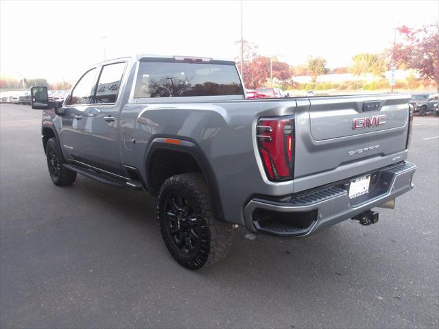 2024 GMC Sierra 2500HD 4WD Crew Cab Standard Bed AT4