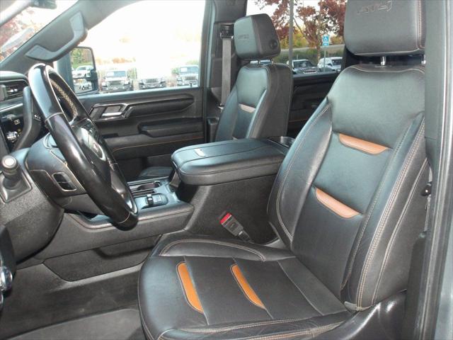 2024 GMC Sierra 2500HD 4WD Crew Cab Standard Bed AT4