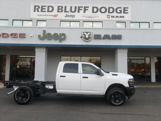 2025 RAM 2500 Tradesman Crew Cab 4x4 8 Box