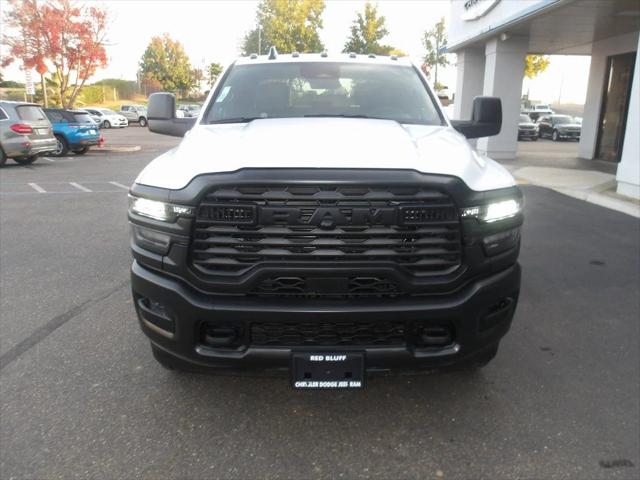 2025 Ram 2500 Tradesman Crew Cab 4x4 8' Box