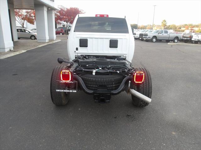 2025 Ram 2500 Tradesman Crew Cab 4x4 8' Box