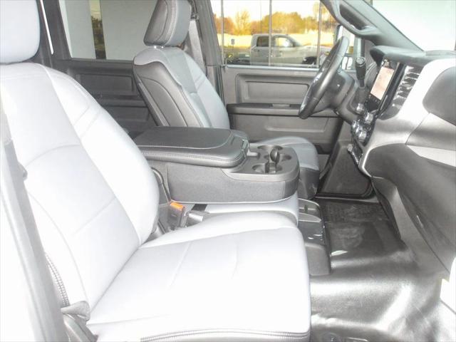 2025 Ram 2500 Tradesman Crew Cab 4x4 8' Box