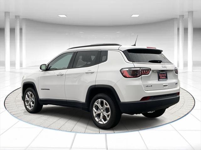 2024 Jeep Compass Latitude 4x4 2024 Jeep Compass Latitude 4x4