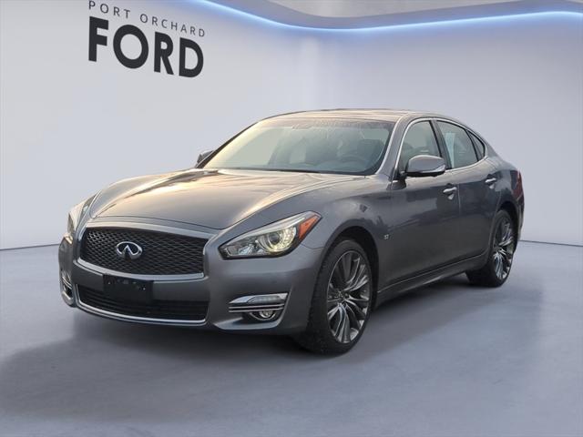 2019 INFINITI Q70 3.7X LUXE 2019 INFINITI Q70 3.7X LUXE