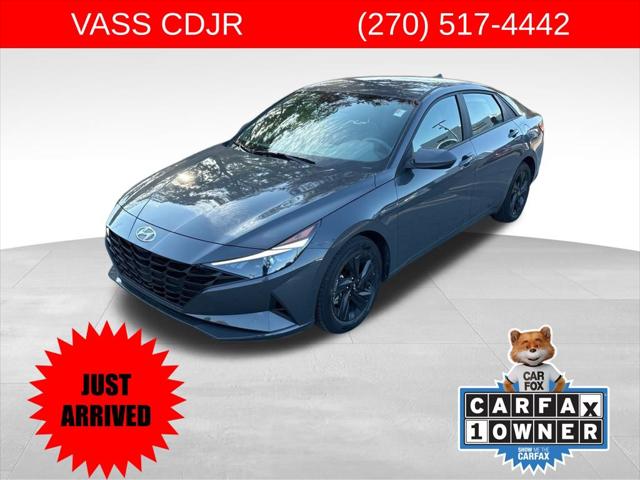 2023 Hyundai Elantra SEL 2023 Hyundai Elantra SEL